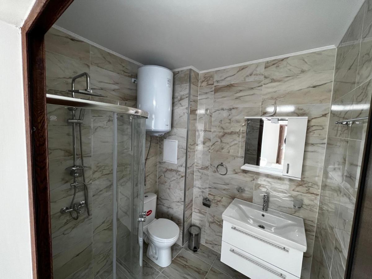Valemar Apartments Pomorie Exterior photo